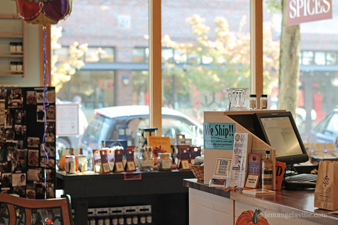 Savory Spice Shop in Sellwood + Ghostly Spiced and Roasted Pumpkin (or Squash) Seeds